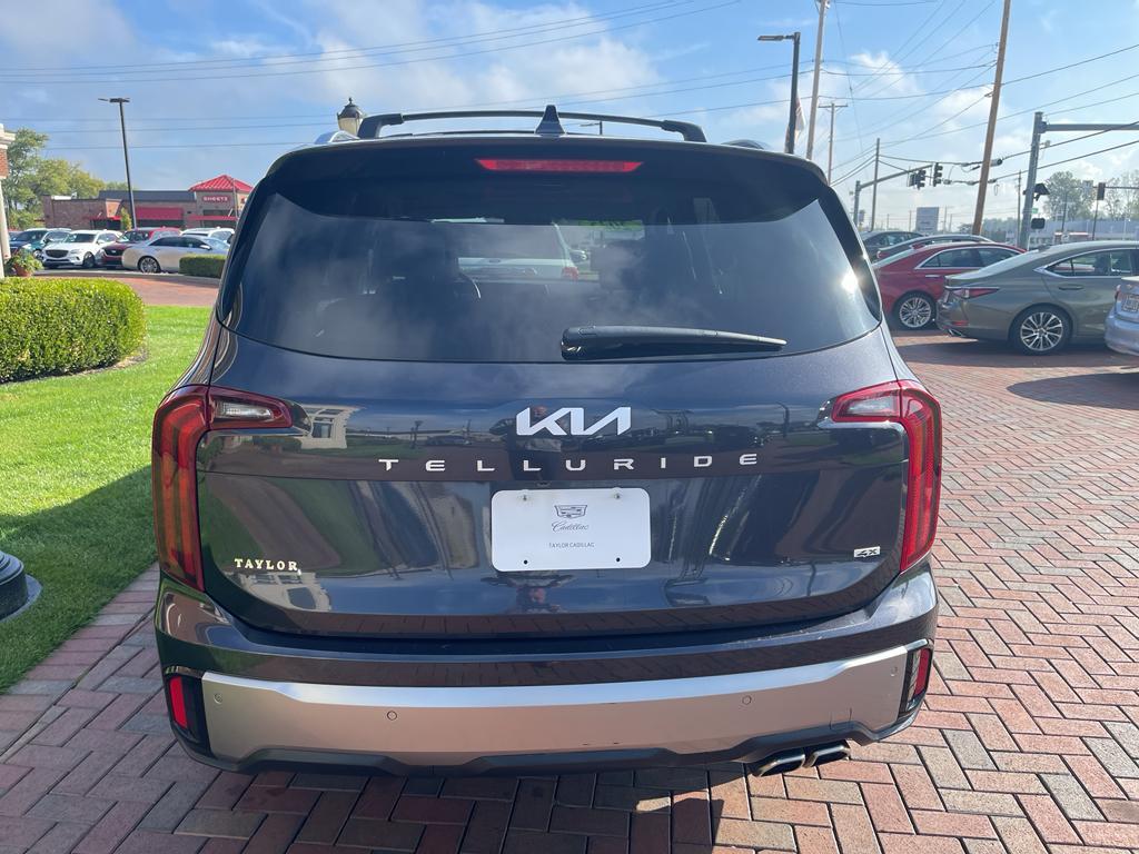 used 2025 Kia Telluride car, priced at $38,000