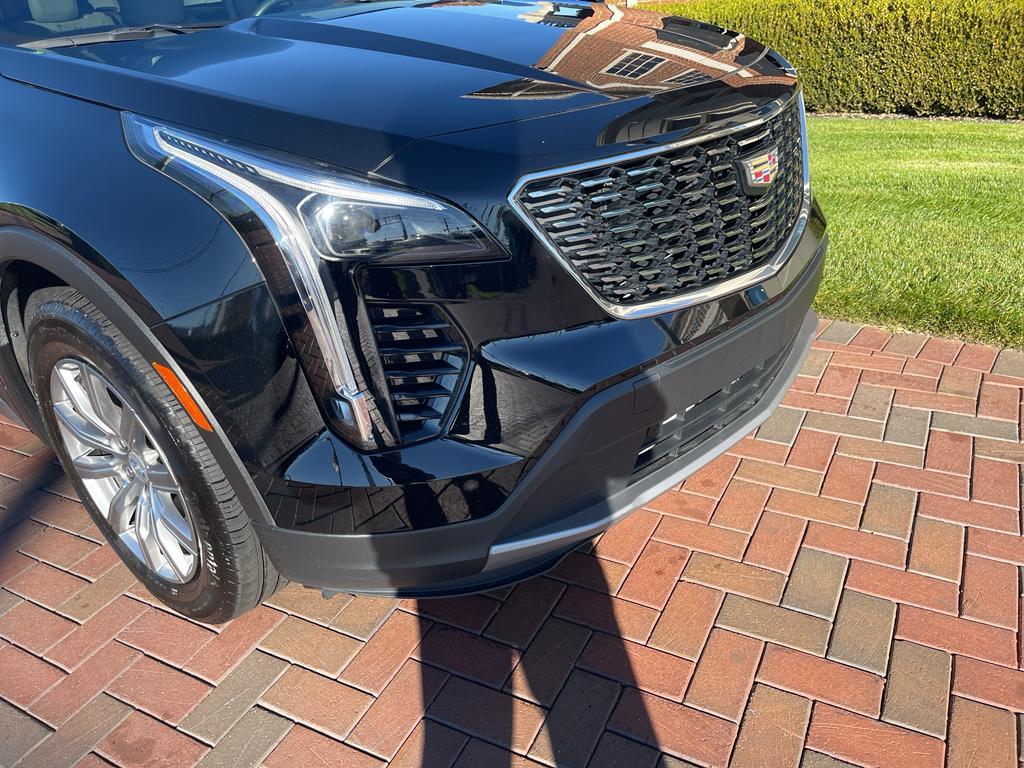 used 2023 Cadillac XT4 car, priced at $33,000
