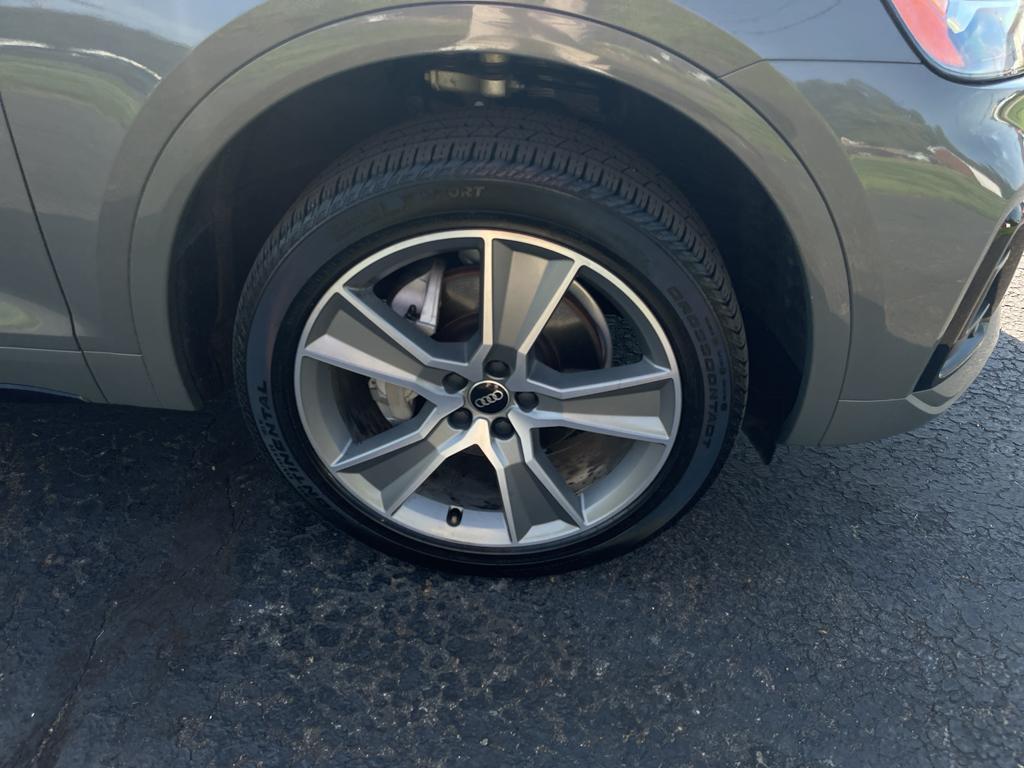 used 2025 Audi Q5 car, priced at $41,500