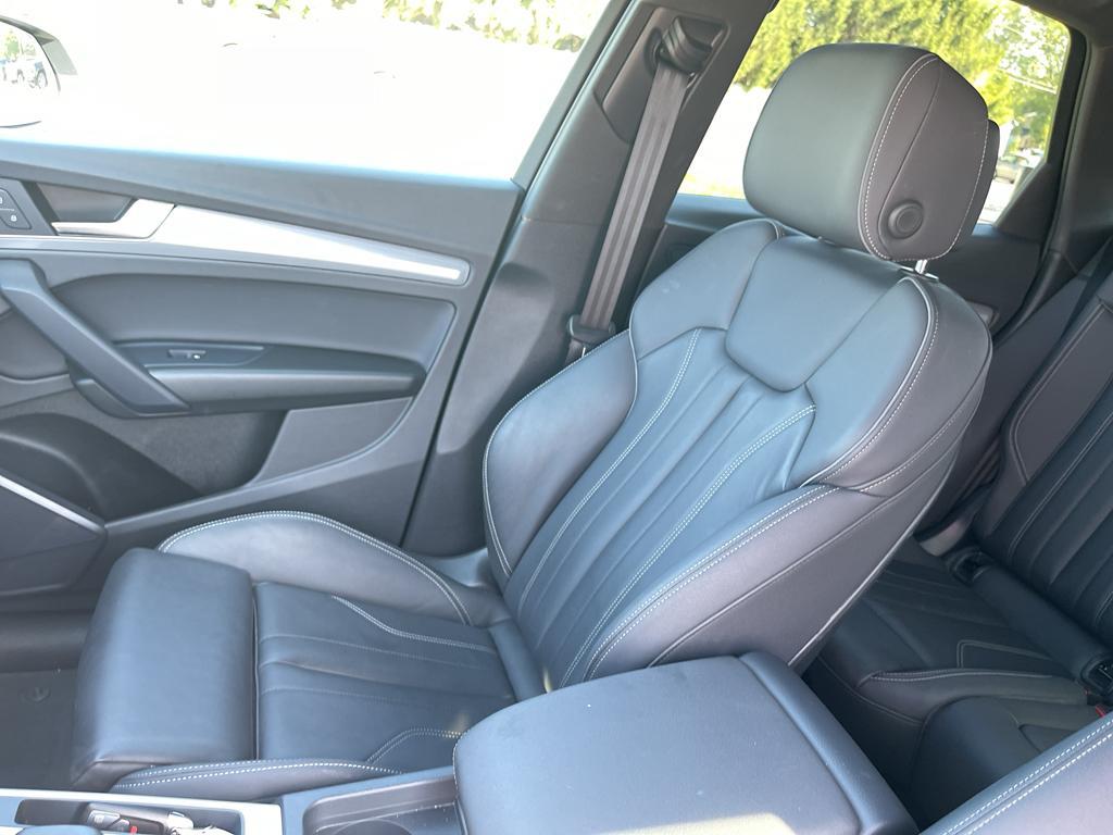 used 2025 Audi Q5 car, priced at $41,500