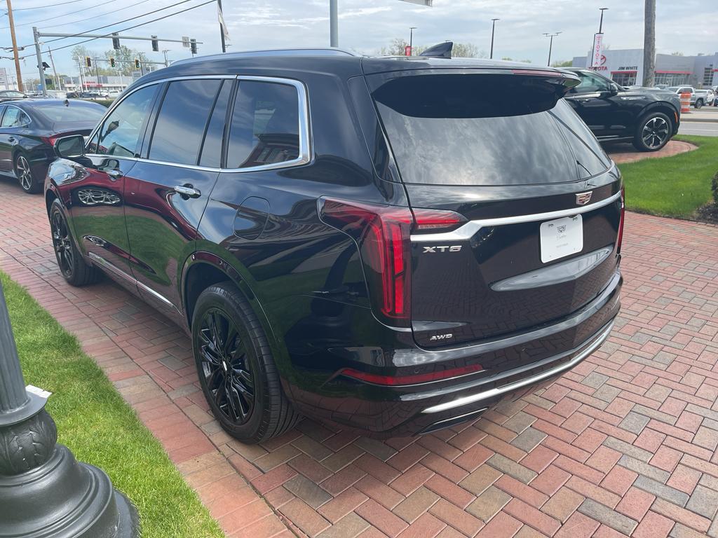 used 2022 Cadillac XT6 car, priced at $38,900