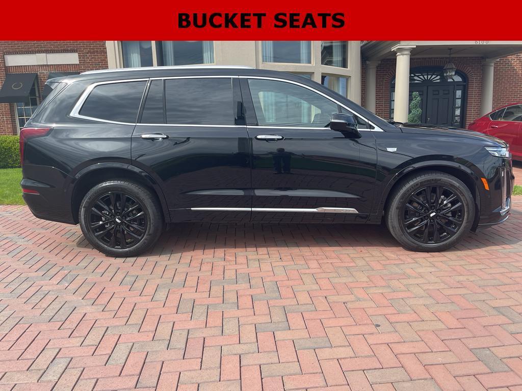 used 2022 Cadillac XT6 car, priced at $38,900