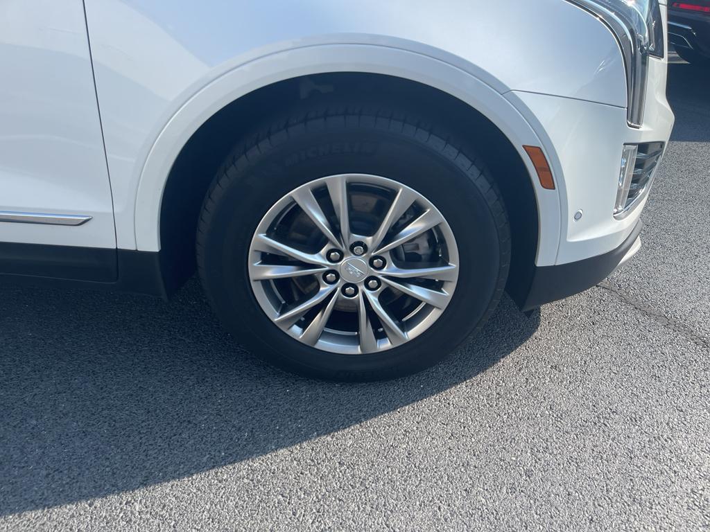used 2023 Cadillac XT5 car, priced at $38,500