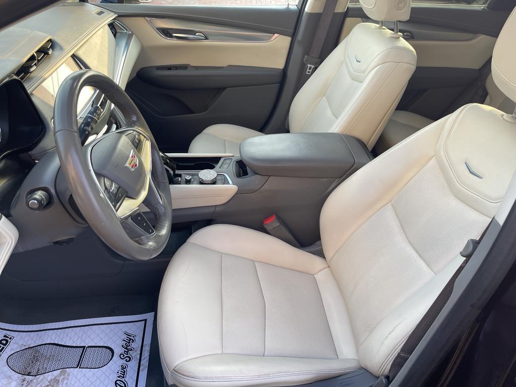 used 2020 Cadillac XT5 car, priced at $21,500