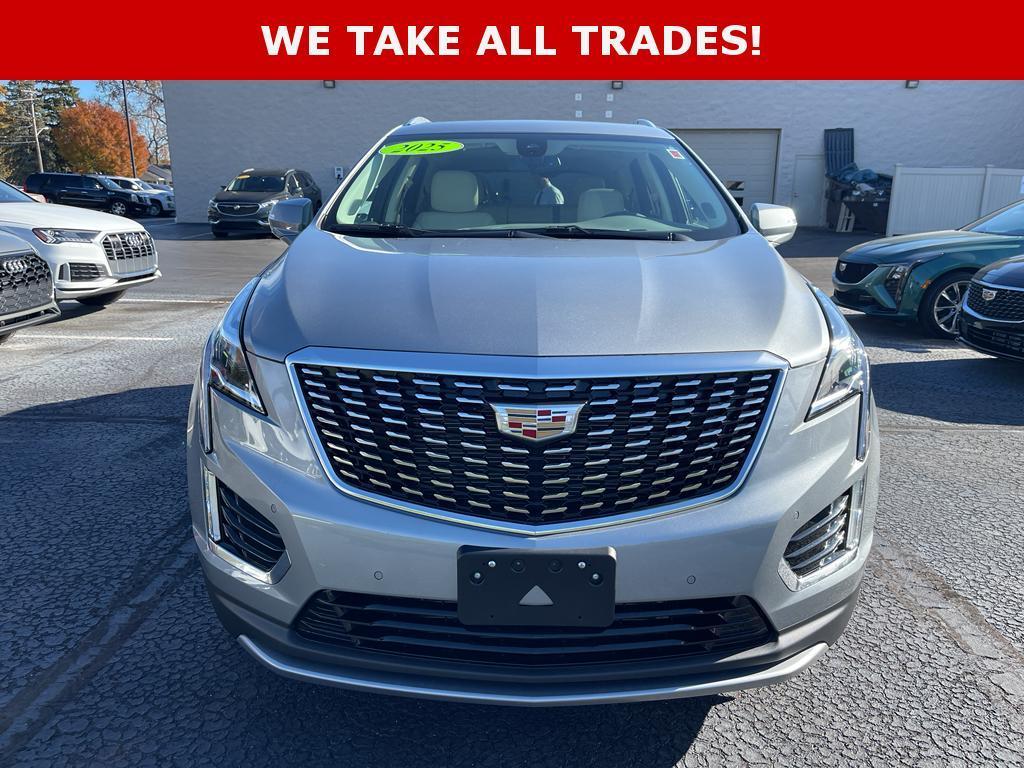 used 2025 Cadillac XT5 car, priced at $44,000