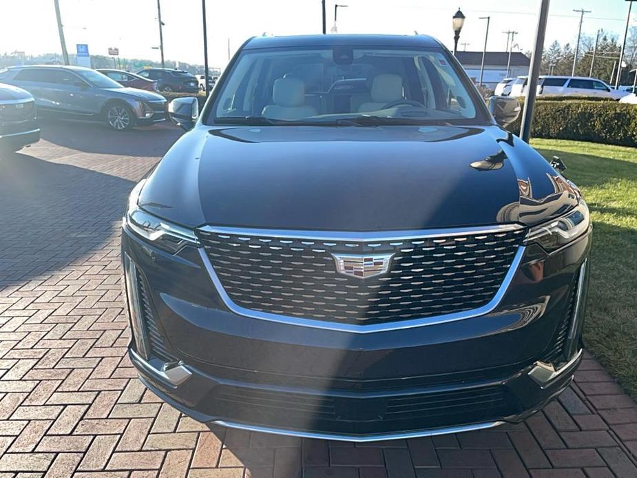 used 2022 Cadillac XT6 car, priced at $38,500