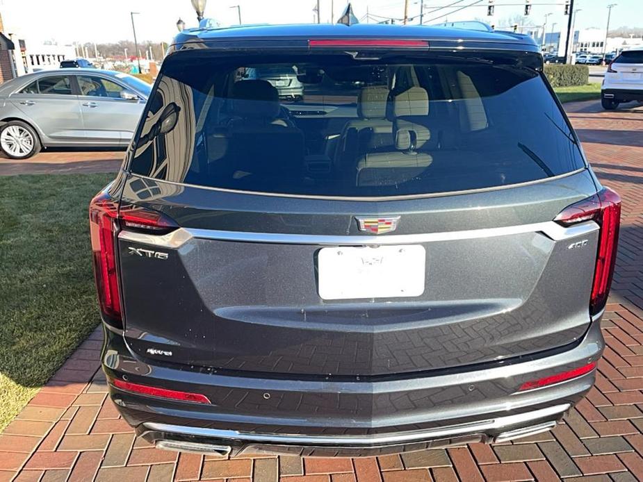 used 2022 Cadillac XT6 car, priced at $38,500