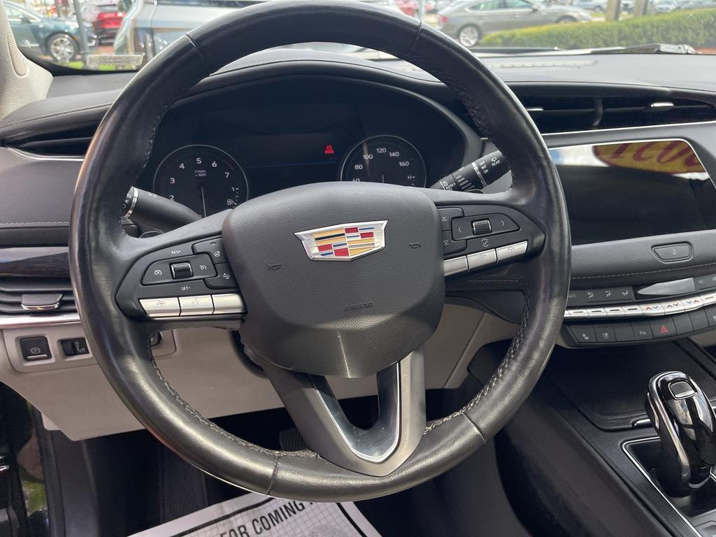 used 2021 Cadillac XT4 car, priced at $23,000