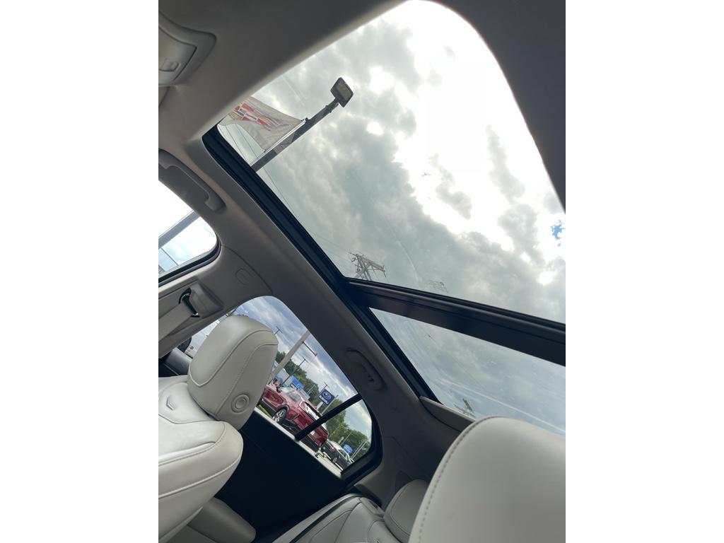 used 2021 Cadillac XT4 car, priced at $23,000