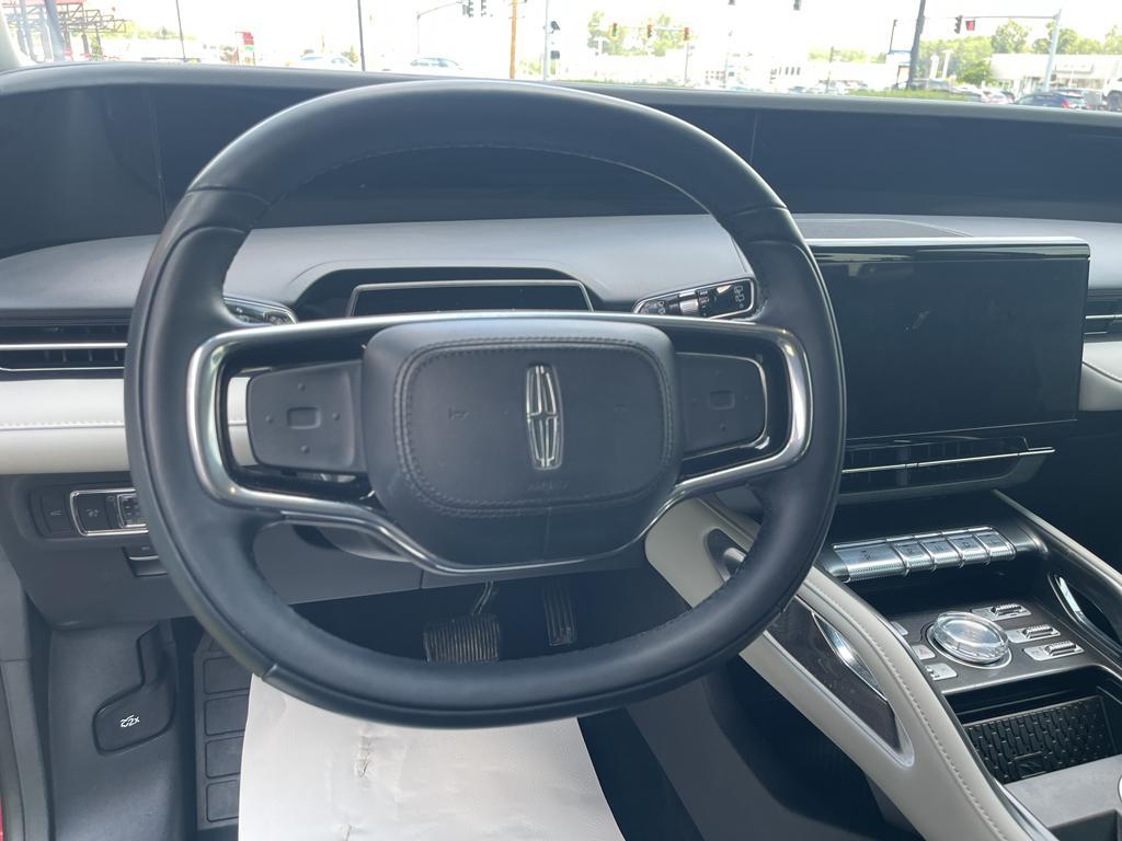 used 2024 Lincoln Nautilus car, priced at $54,400
