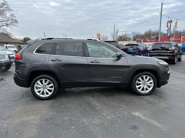 used 2016 Jeep Cherokee car, priced at $12,995