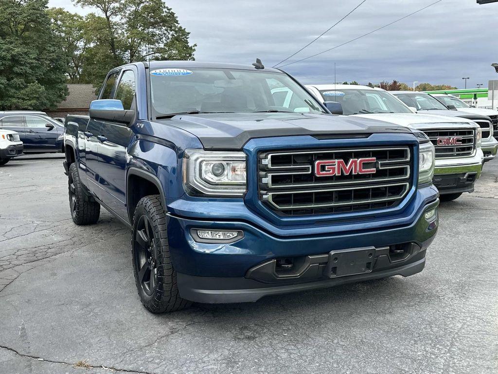 used 2017 GMC Sierra 1500 car, priced at $22,995