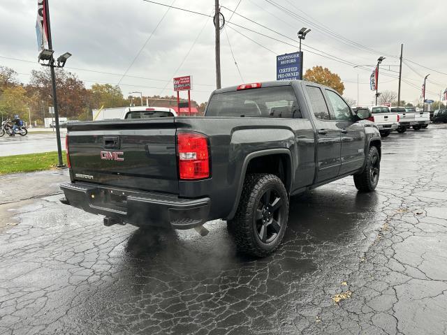 used 2018 GMC Sierra 1500 car, priced at $25,995