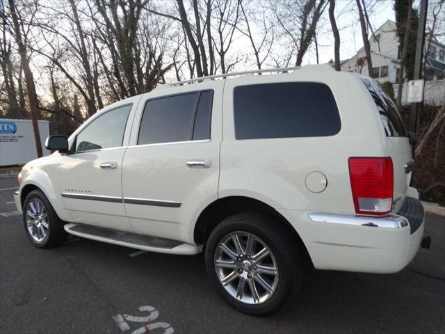 used 2008 Chrysler Aspen car, priced at $4,095