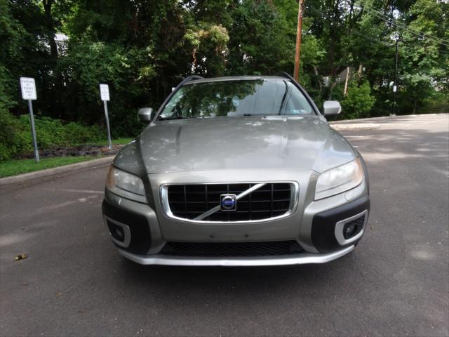 used 2008 Volvo XC70 car, priced at $3,095