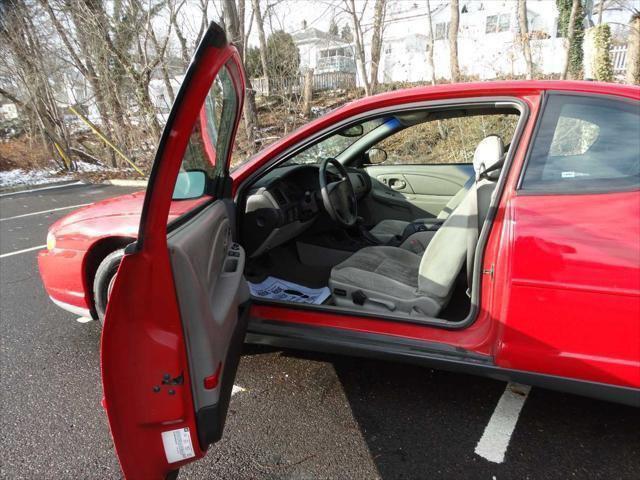 used 2003 Chevrolet Monte Carlo car, priced at $3,595