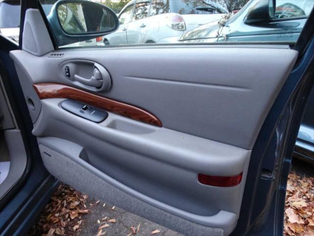 used 2001 Buick LeSabre car, priced at $2,595