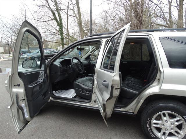 used 2004 Jeep Grand Cherokee car, priced at $3,095