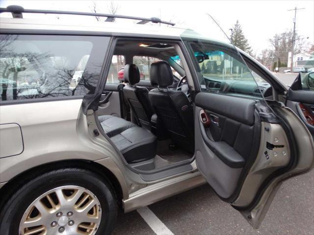 used 2003 Subaru Outback car, priced at $3,595