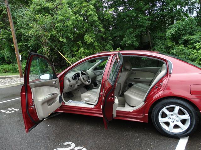 used 2005 Nissan Altima car, priced at $2,995