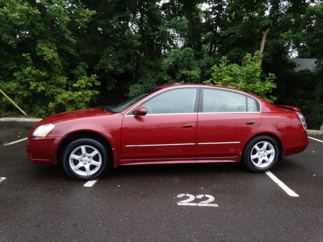 used 2005 Nissan Altima car, priced at $2,995