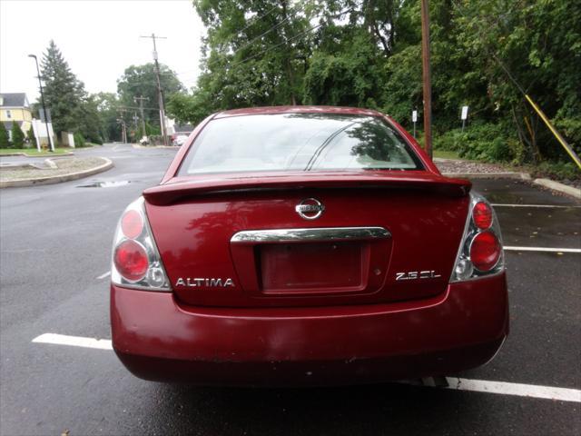 used 2005 Nissan Altima car, priced at $2,995