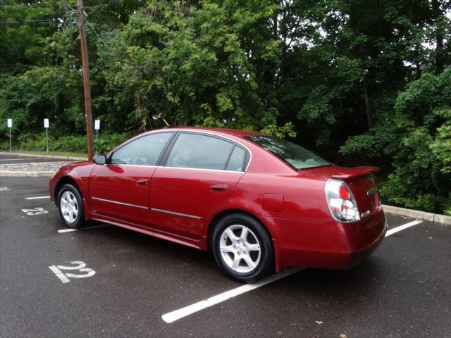 used 2005 Nissan Altima car, priced at $2,995