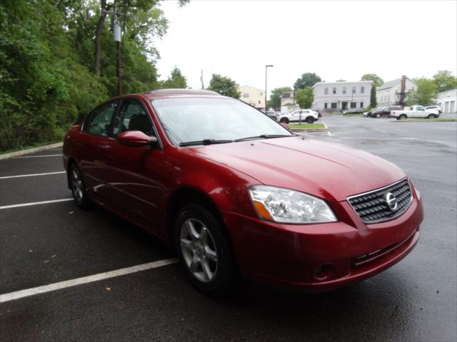 used 2005 Nissan Altima car, priced at $2,995