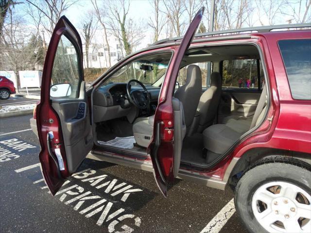 used 2003 Jeep Grand Cherokee car, priced at $3,595