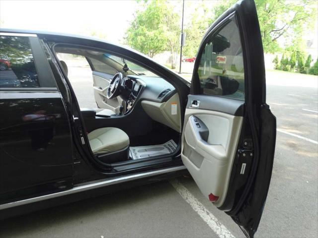 used 2015 Kia Optima Hybrid car, priced at $4,995