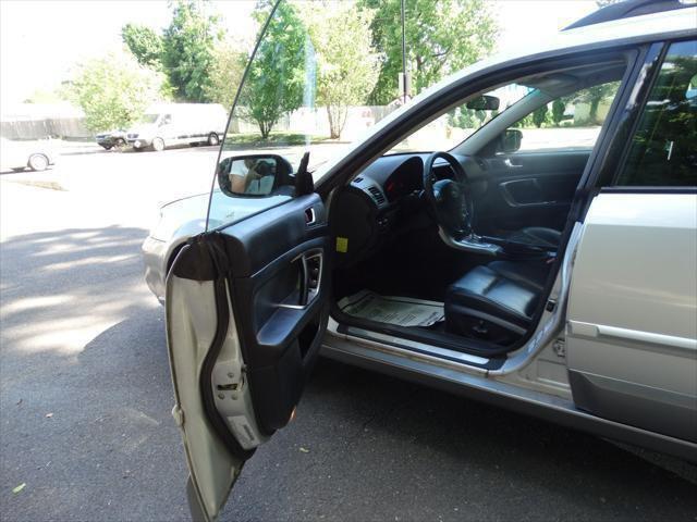 used 2006 Subaru Outback car, priced at $3,695