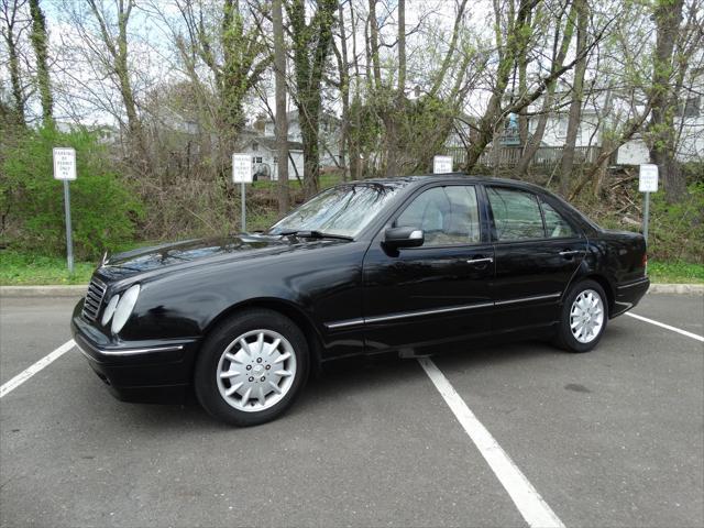 used 2000 Mercedes-Benz E-Class car, priced at $3,995