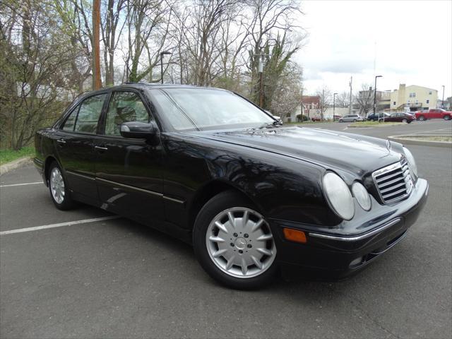 used 2000 Mercedes-Benz E-Class car, priced at $3,995