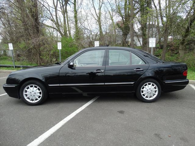 used 2000 Mercedes-Benz E-Class car, priced at $3,995