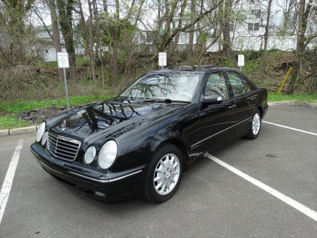 used 2000 Mercedes-Benz E-Class car, priced at $3,995