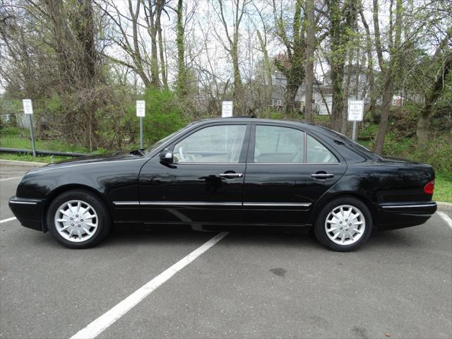 used 2000 Mercedes-Benz E-Class car, priced at $3,995