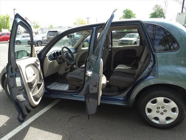 used 2003 Chrysler PT Cruiser car, priced at $2,595