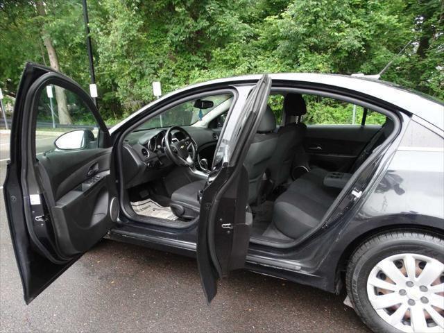 used 2011 Chevrolet Cruze car, priced at $3,595