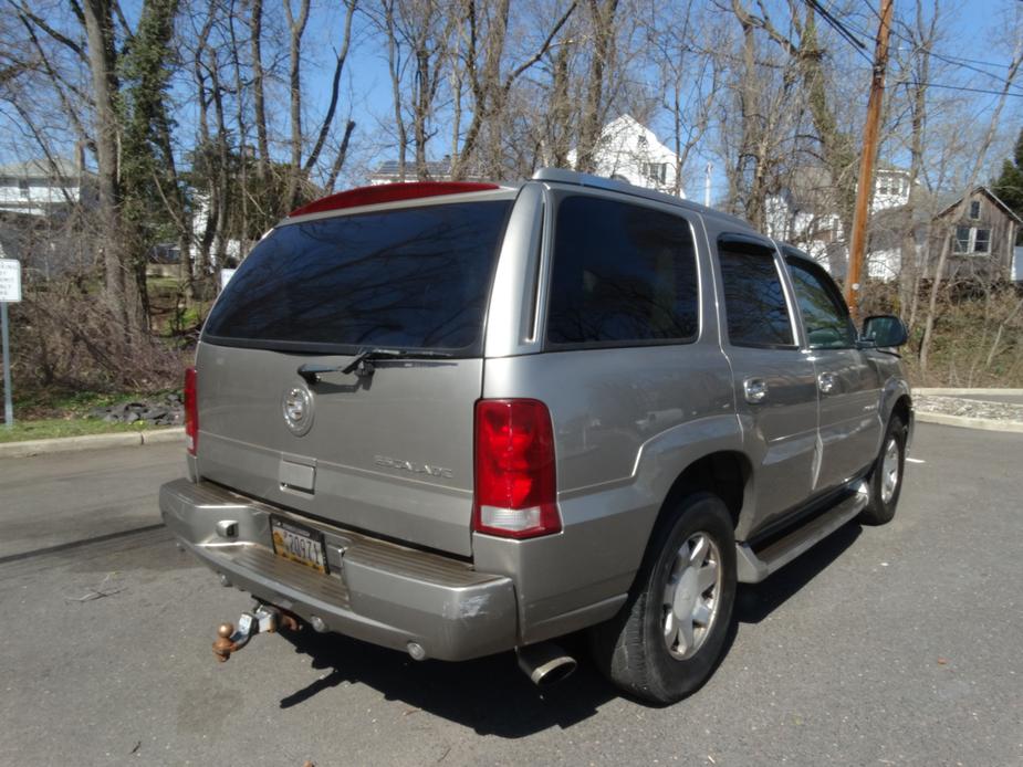 used 2002 Cadillac Escalade car, priced at $4,795