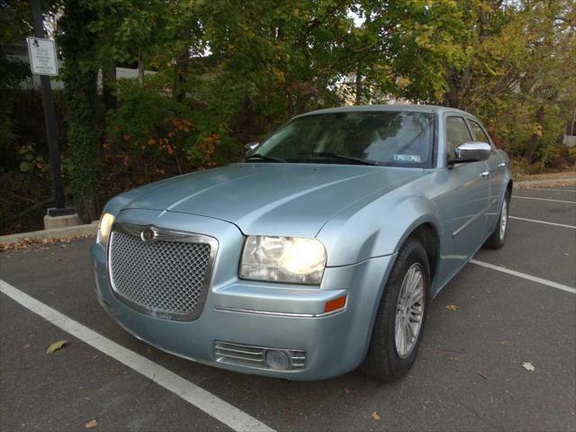 used 2009 Chrysler 300 car, priced at $3,595