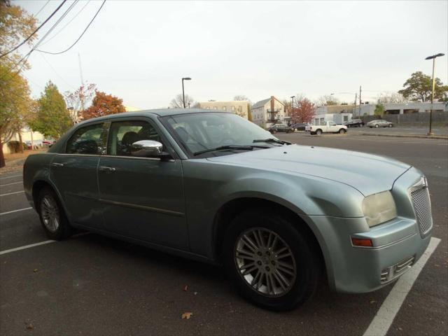 used 2009 Chrysler 300 car, priced at $3,595