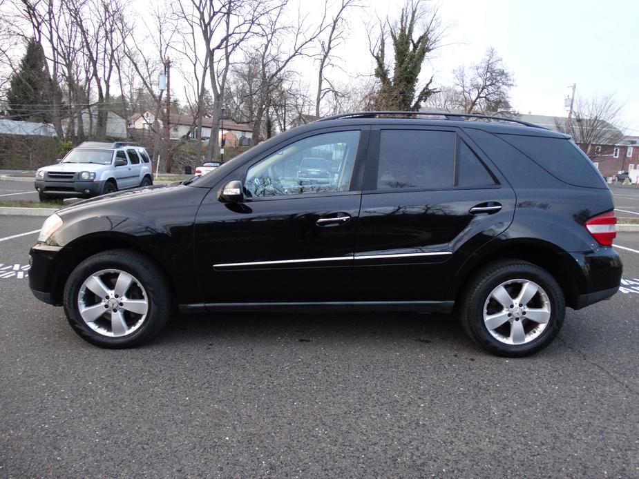 used 2007 Mercedes-Benz M-Class car, priced at $6,095