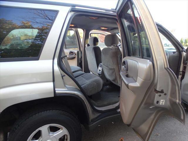 used 2003 Chevrolet TrailBlazer car, priced at $3,495