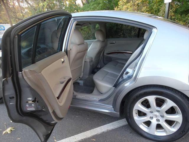 used 2007 Nissan Maxima car, priced at $4,595