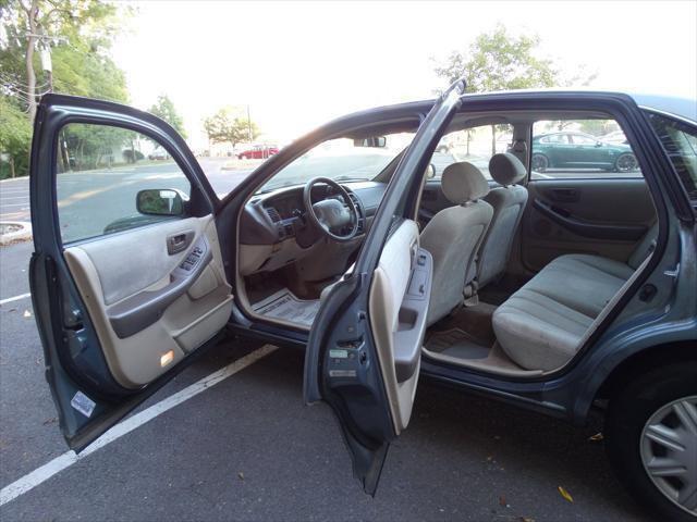 used 1998 Toyota Avalon car, priced at $2,095