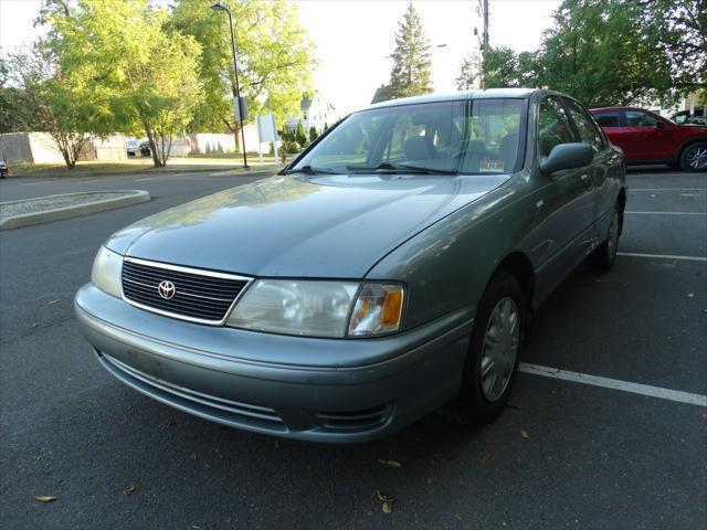 used 1998 Toyota Avalon car, priced at $2,095