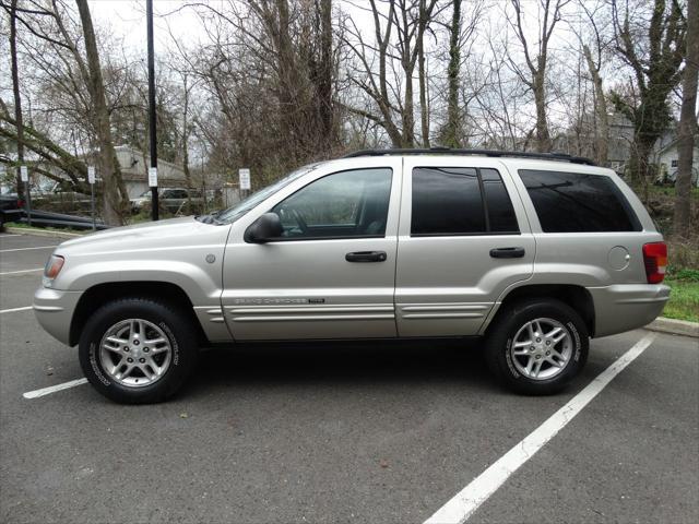 used 2004 Jeep Grand Cherokee car, priced at $3,295