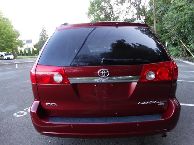 used 2006 Toyota Sienna car, priced at $5,295