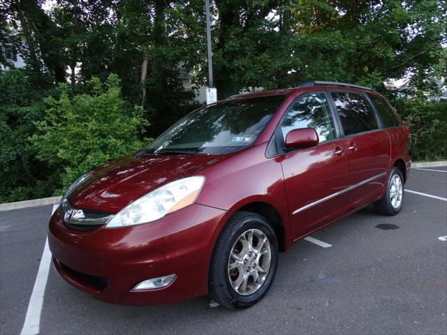 used 2006 Toyota Sienna car, priced at $5,295