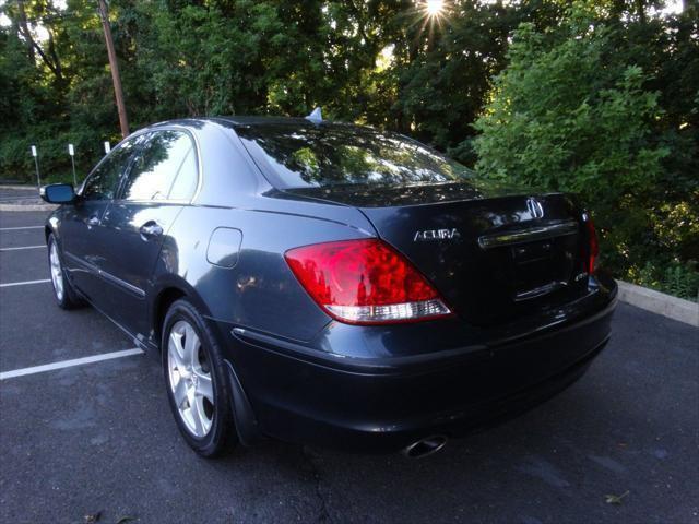 used 2005 Acura RL car, priced at $3,595